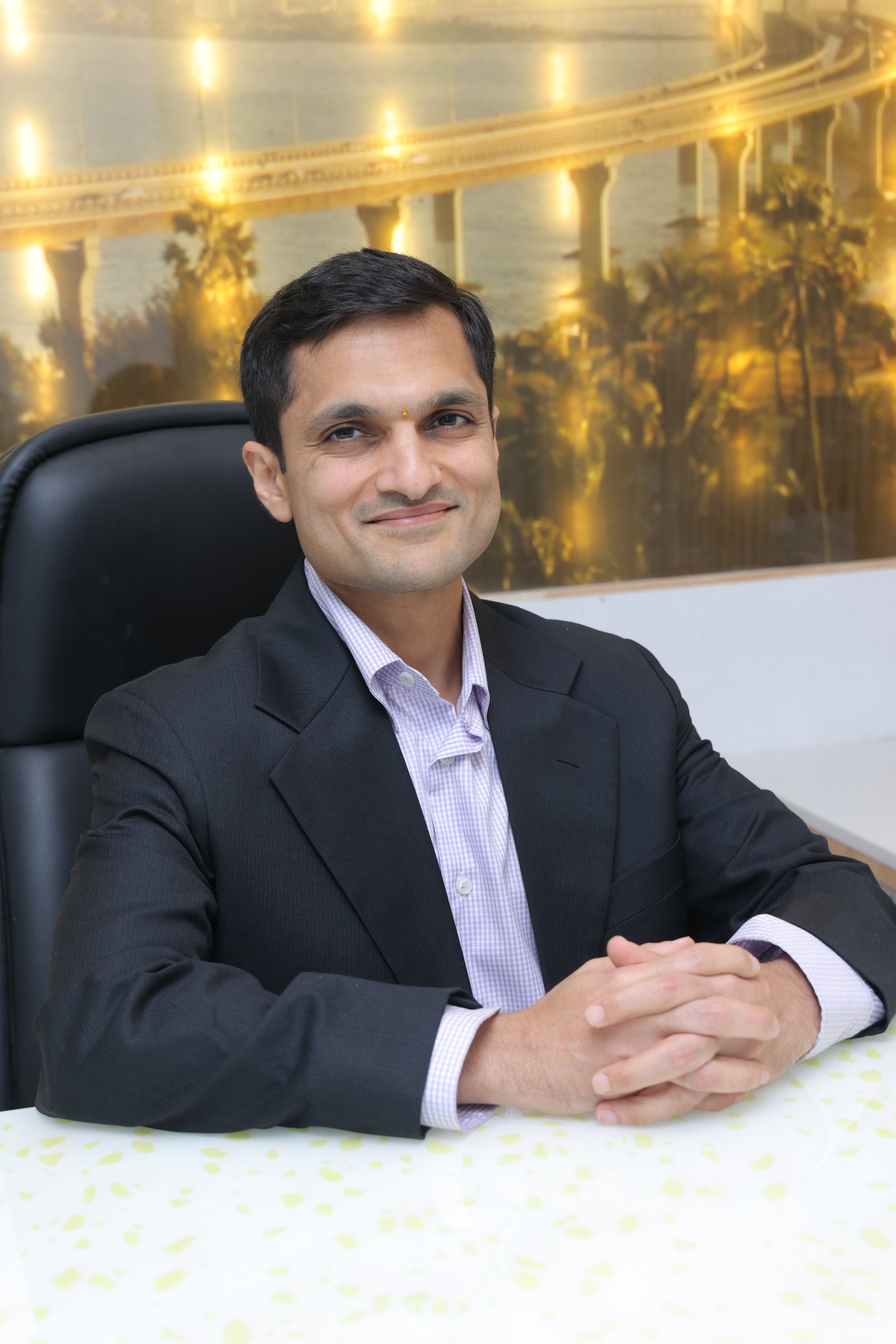 Dr Sanket Mehta
